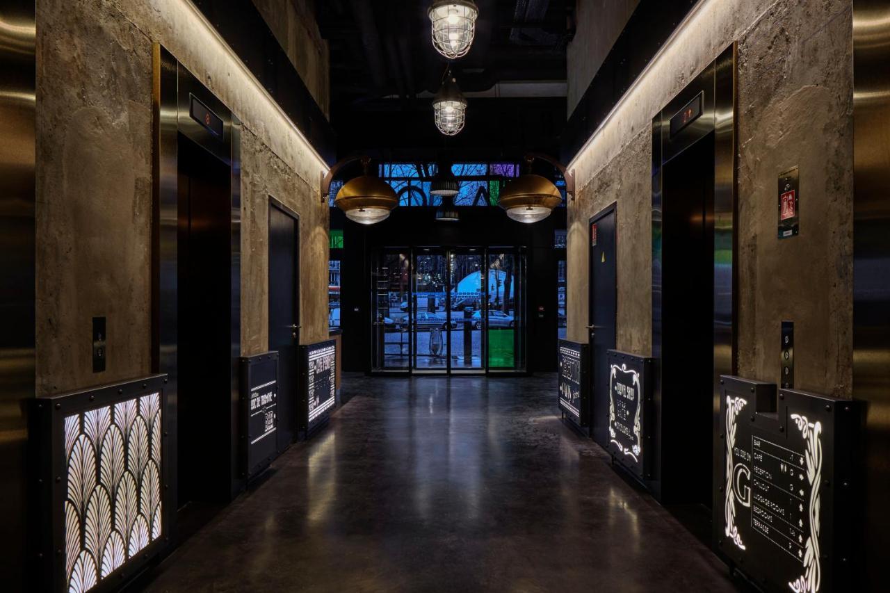 Generator Paris Hostel Exterior photo The lobby of the hotel